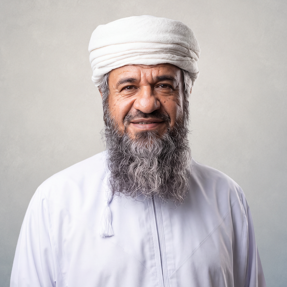 الشيخ الدكتور راشد بن علي الحارثي - كادر منصة مدارج التعليمية